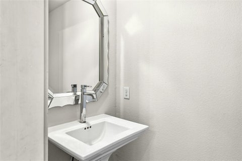 Tiny photo for 10101 Parkfield DR, Austin, TX 78758 (MLS # 3010990)