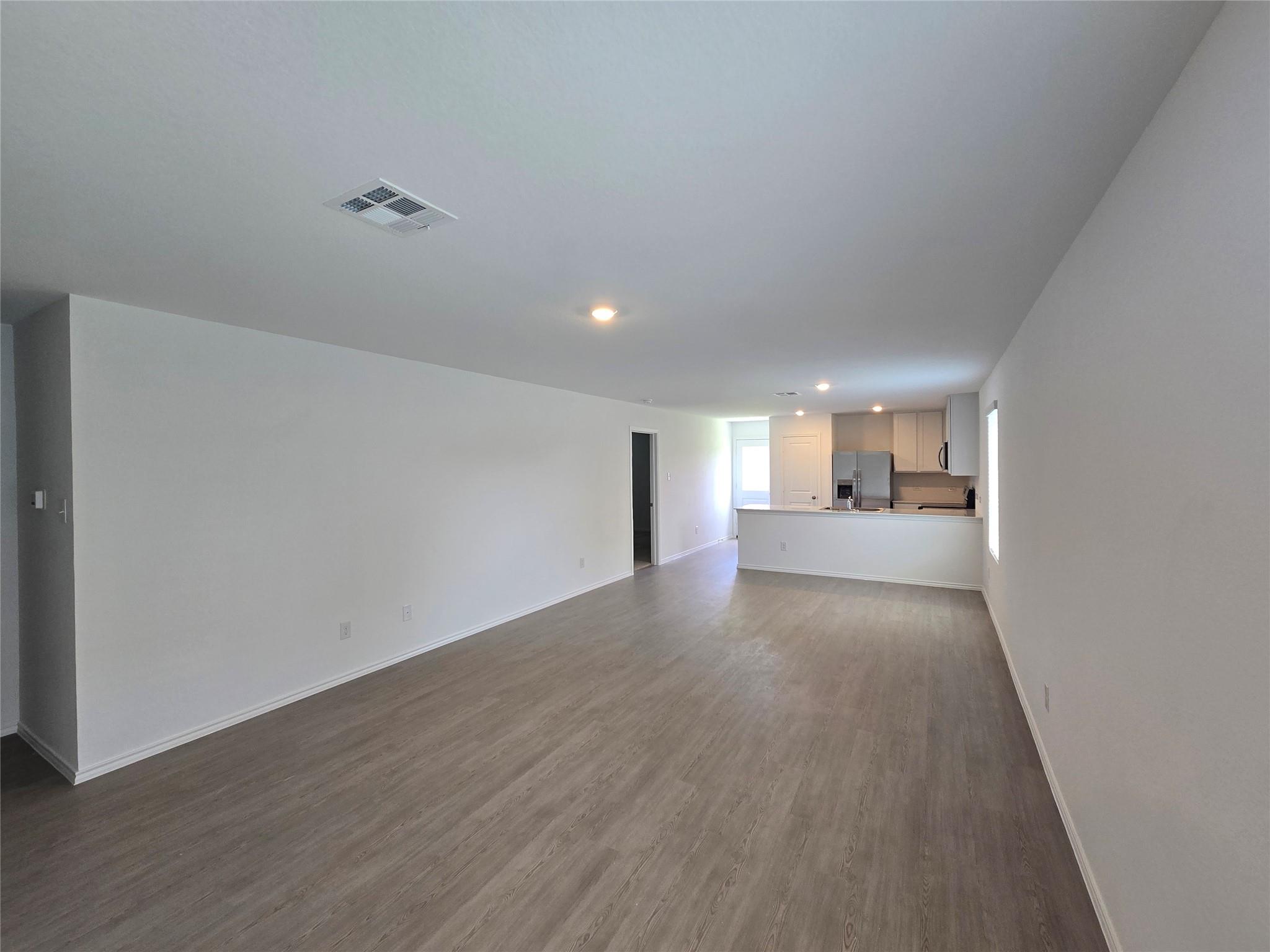 104 Burt Rainey LN