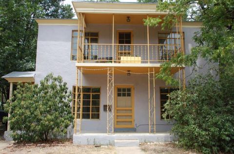 Photo of 1302 Kirkwood RD #B, Austin, TX 78722 (MLS # 7690982)