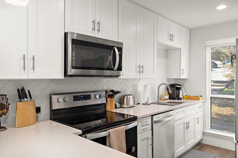 Tiny photo for 3808 Southway DR #101, Austin, TX 78704 (MLS # 1712893)