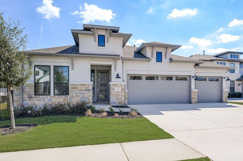 Photo for 8621 Picnic House PATH, Austin, TX 78744 (MLS # 1473287)