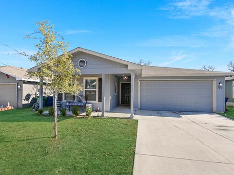 A home in Cottonwood Shores