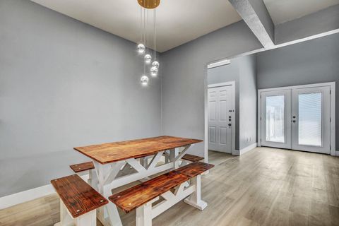 Tiny photo for 1010 Rundberg LN #24, Austin, TX 78758 (MLS # 4885330)