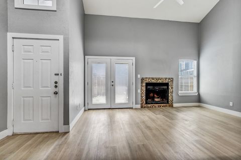 Tiny photo for 1010 Rundberg LN #24, Austin, TX 78758 (MLS # 4885330)