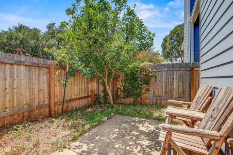 Tiny photo for 1010 Rundberg LN #24, Austin, TX 78758 (MLS # 4885330)