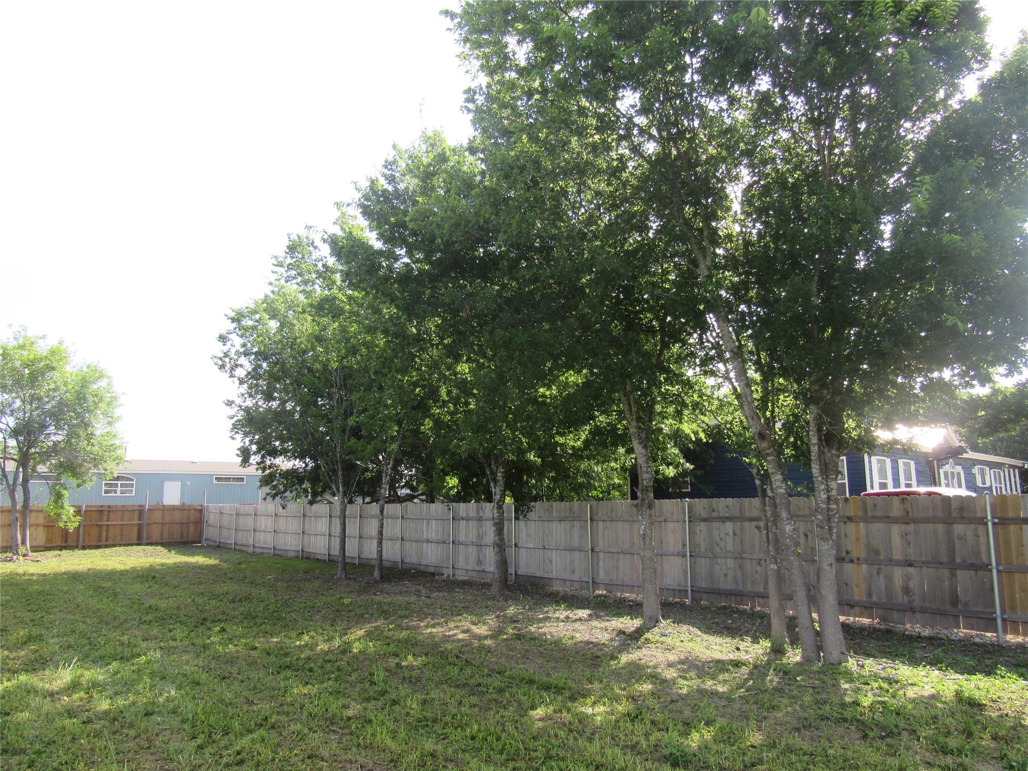 500 Arnold DR