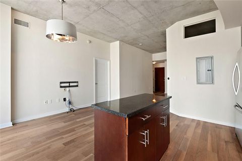 Tiny photo for 360 Nueces ST #1304, Austin, TX 78701 (MLS # 7524665)
