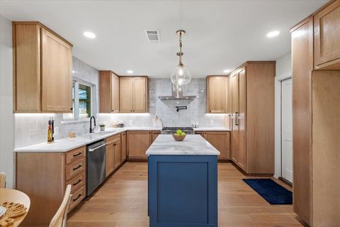 Tiny photo for 2009 Lazy BRK, Austin, TX 78723 (MLS # 5434173)