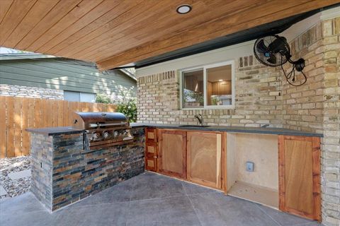 Tiny photo for 2009 Lazy BRK, Austin, TX 78723 (MLS # 5434173)