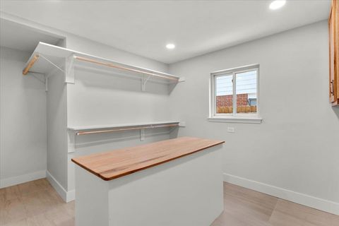 Tiny photo for 2009 Lazy BRK, Austin, TX 78723 (MLS # 5434173)