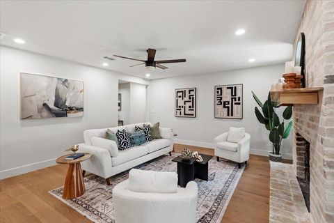 Tiny photo for 2009 Lazy BRK, Austin, TX 78723 (MLS # 5434173)