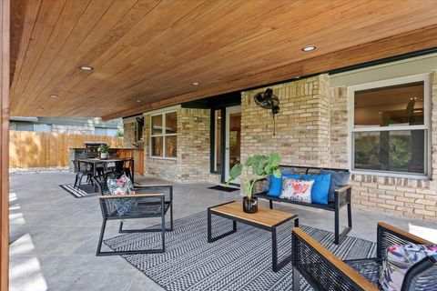 Tiny photo for 2009 Lazy BRK, Austin, TX 78723 (MLS # 5434173)