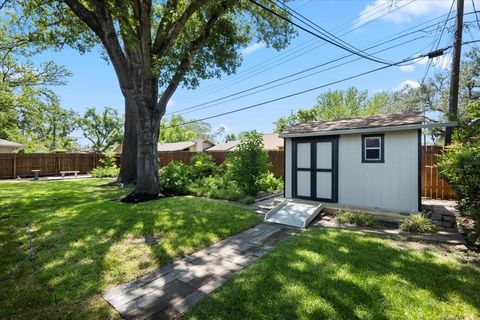 Tiny photo for 2009 Lazy BRK, Austin, TX 78723 (MLS # 5434173)