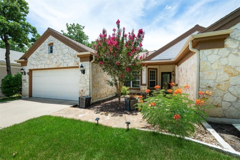 Photo of 202 River Rock DR, Georgetown, TX 78633 (MLS # 3564713)