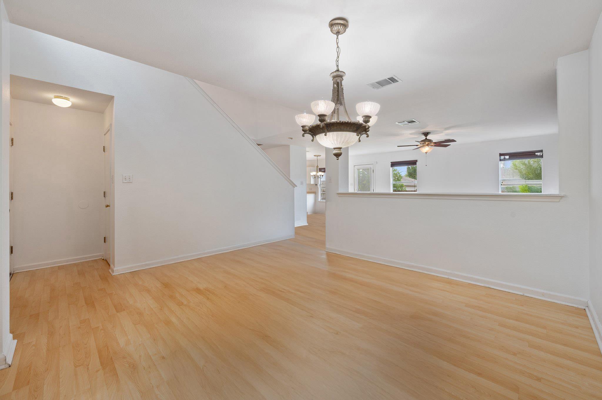 13416 Marie LN