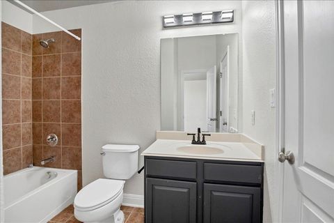 Tiny photo for 114 Aria RDG #802, Lakeway, TX 78738 (MLS # 1636228)