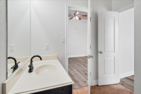 Tiny photo for 114 Aria RDG #802, Lakeway, TX 78738 (MLS # 1636228)