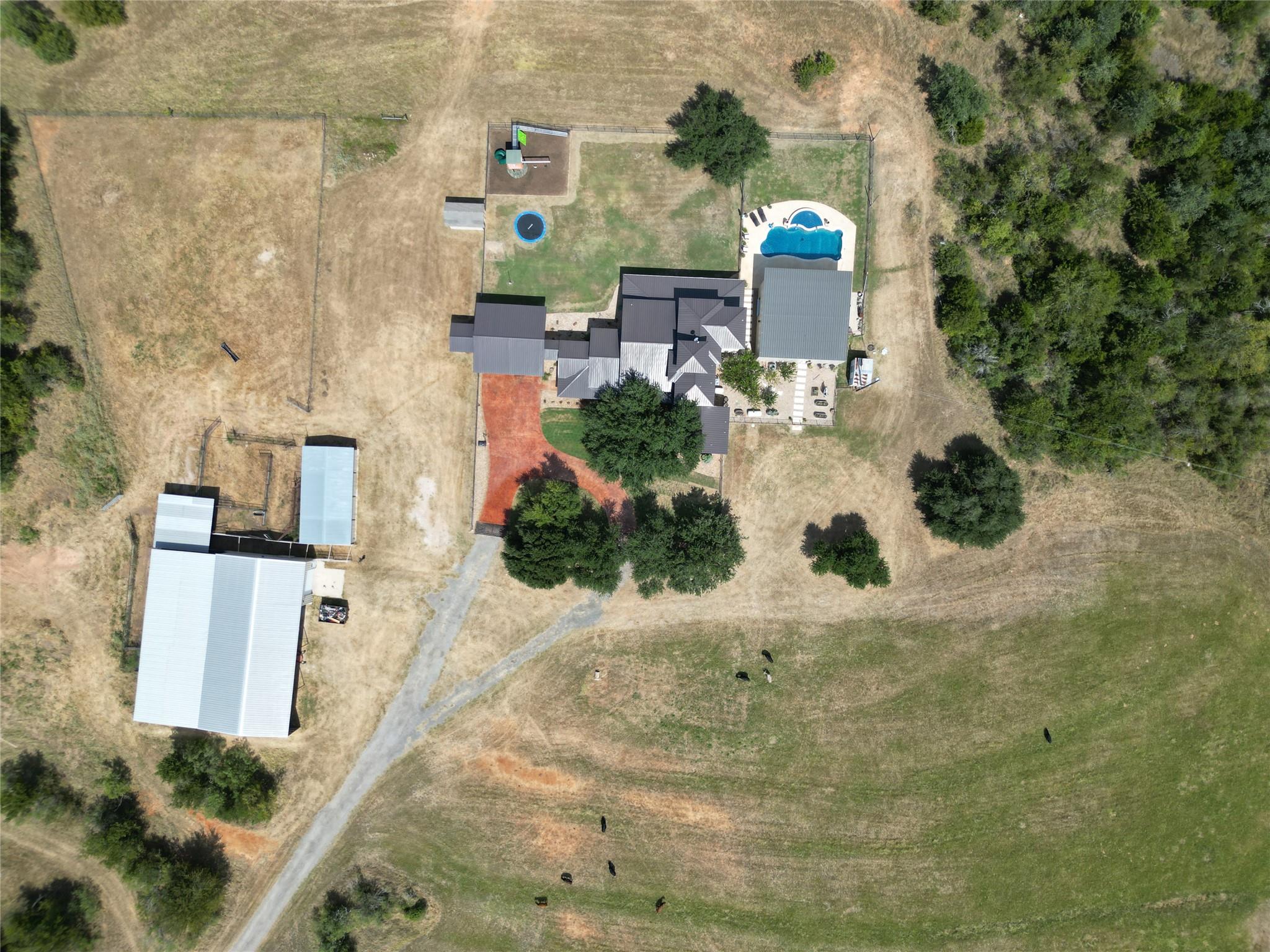 1124 County Road 301