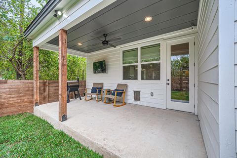 Tiny photo for 7507 Bethune Ave #B, Austin, TX 78752 (MLS # 7421560)