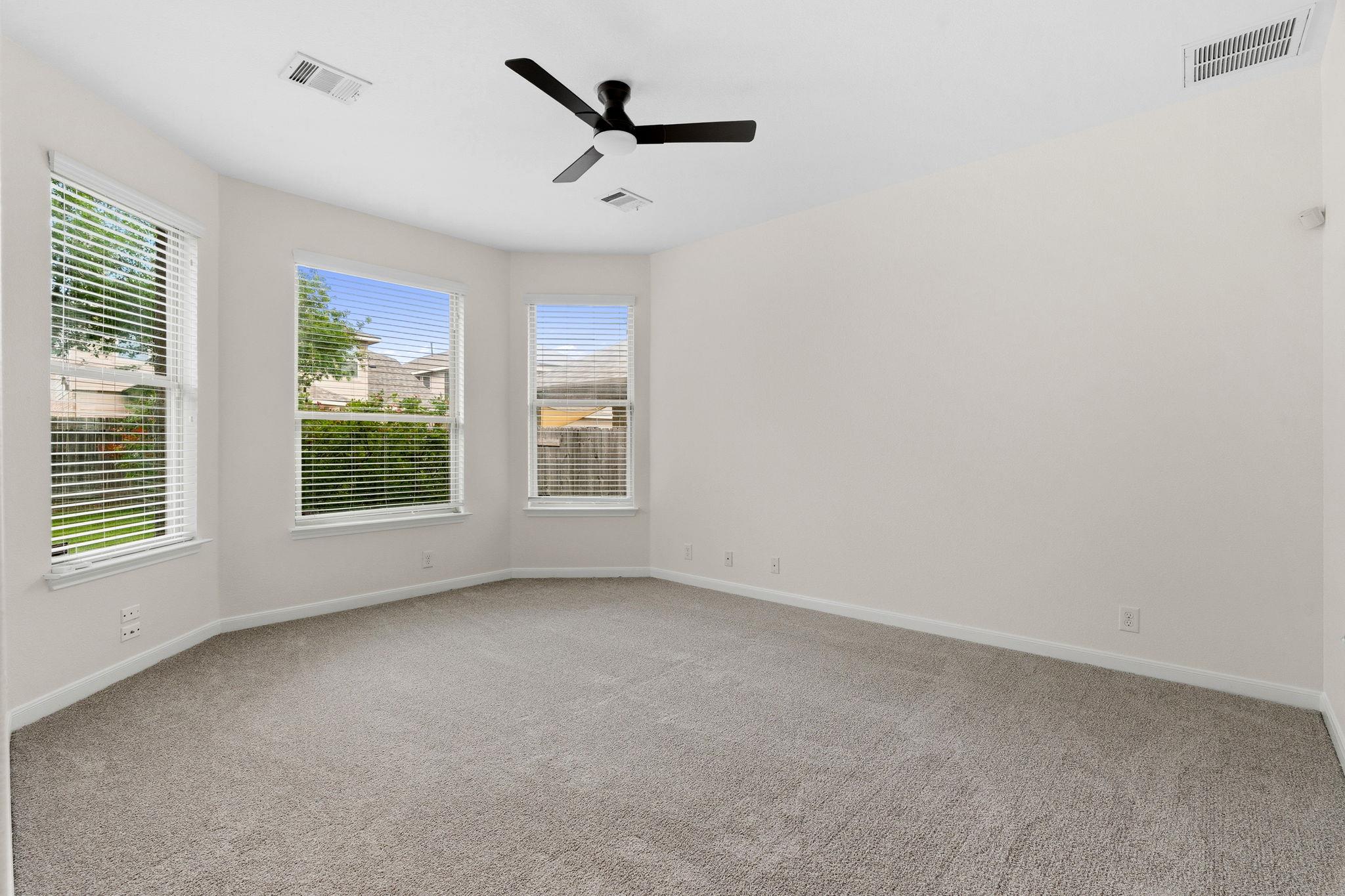 1205 Rock Mill LN