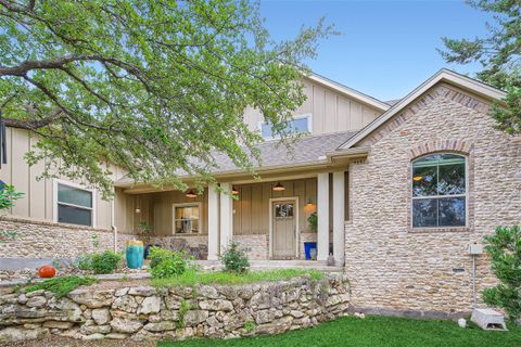 Photo of 21825 Briarcliff DR, Spicewood, TX 78669 (MLS # 3370949)