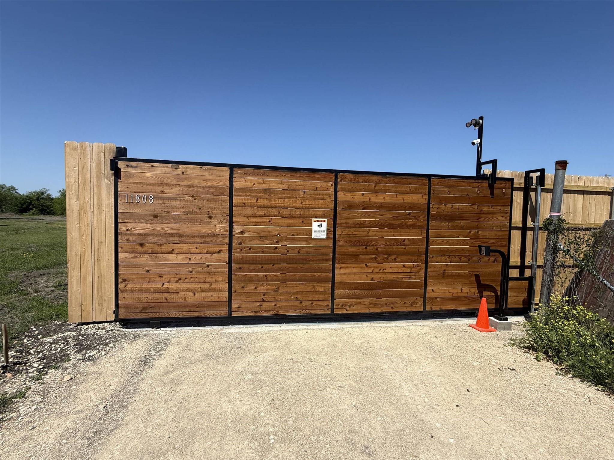 11808 US HWY 183 Highway