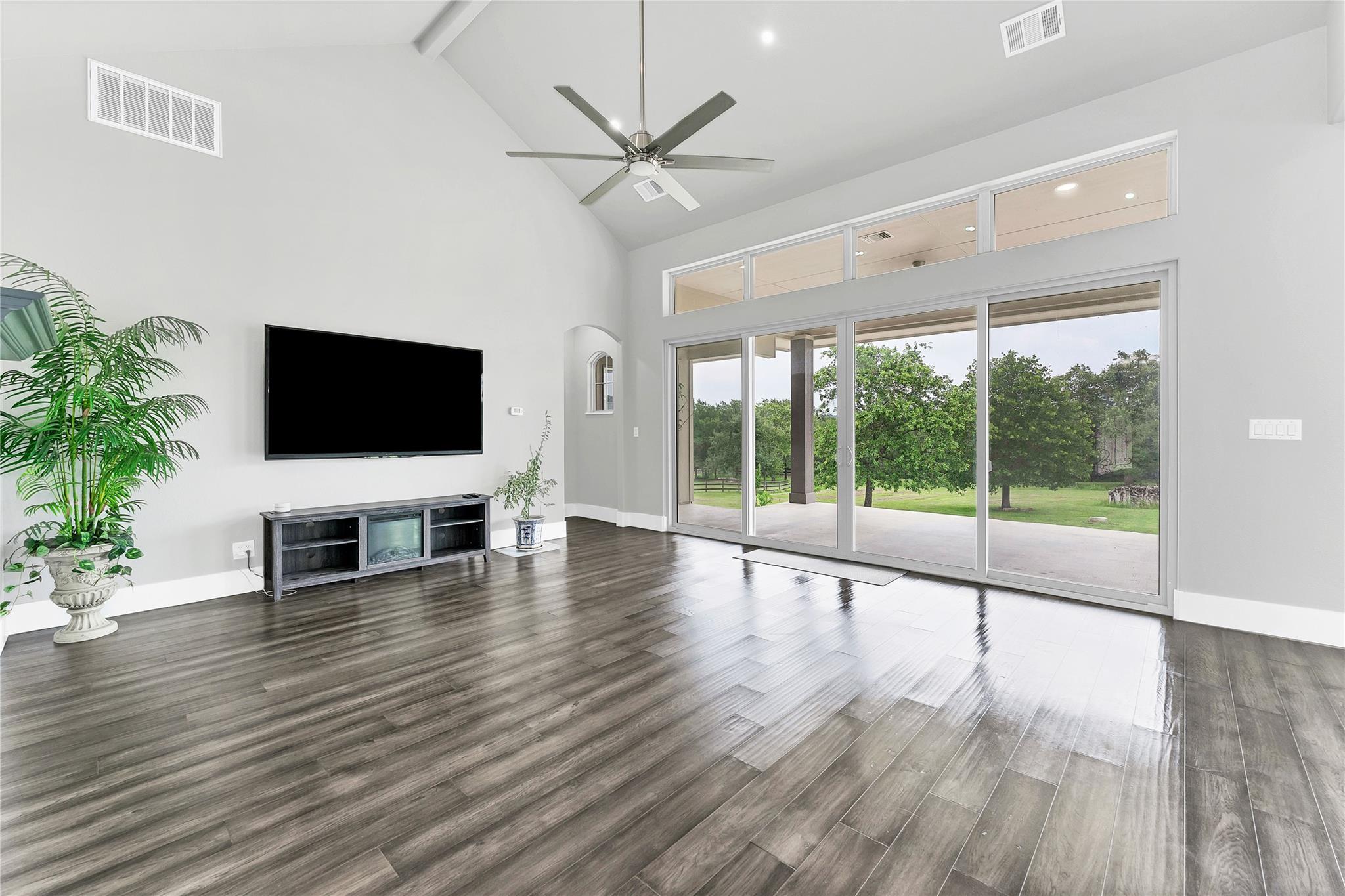 145 Pavilion DR