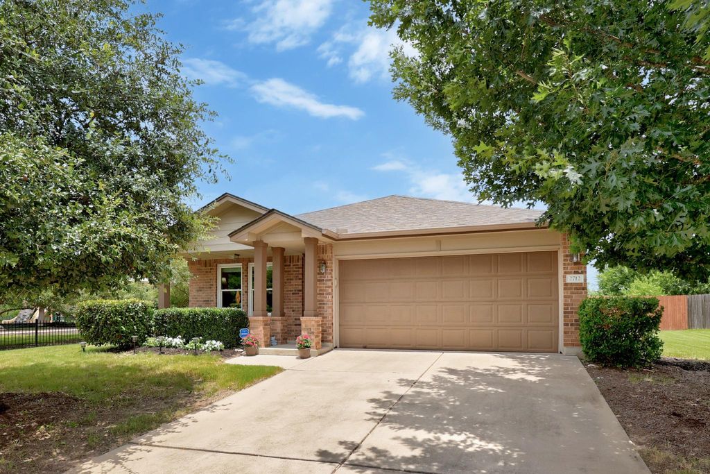 Photo of 2712 Bluffstone DR, Round Rock, TX 78665 (MLS # 6075566)