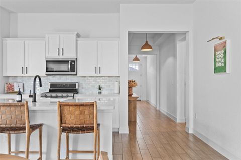 Tiny photo for 8208 Silhouette ST, Austin, TX 78744 (MLS # 9208185)