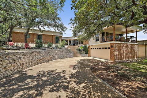 409 Hurst Creek RD Lakeway TX 78734