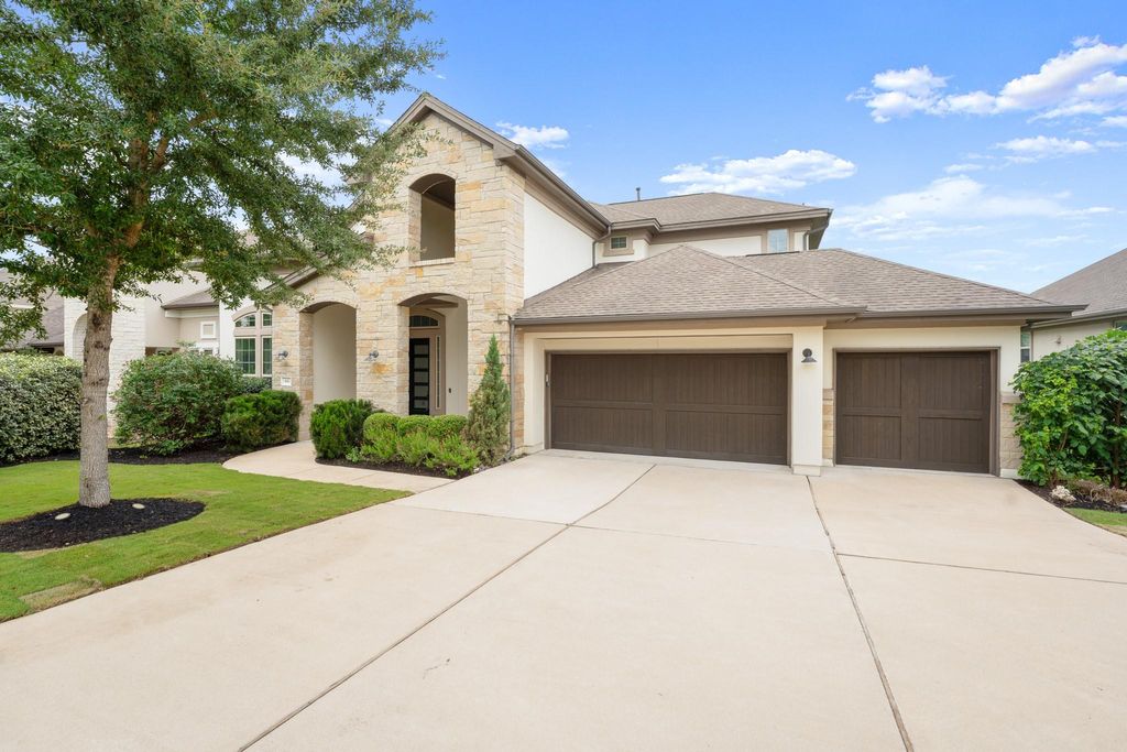 Photo of 442 Jacksdaw DR, Austin, TX 78737 (MLS # 9451244)