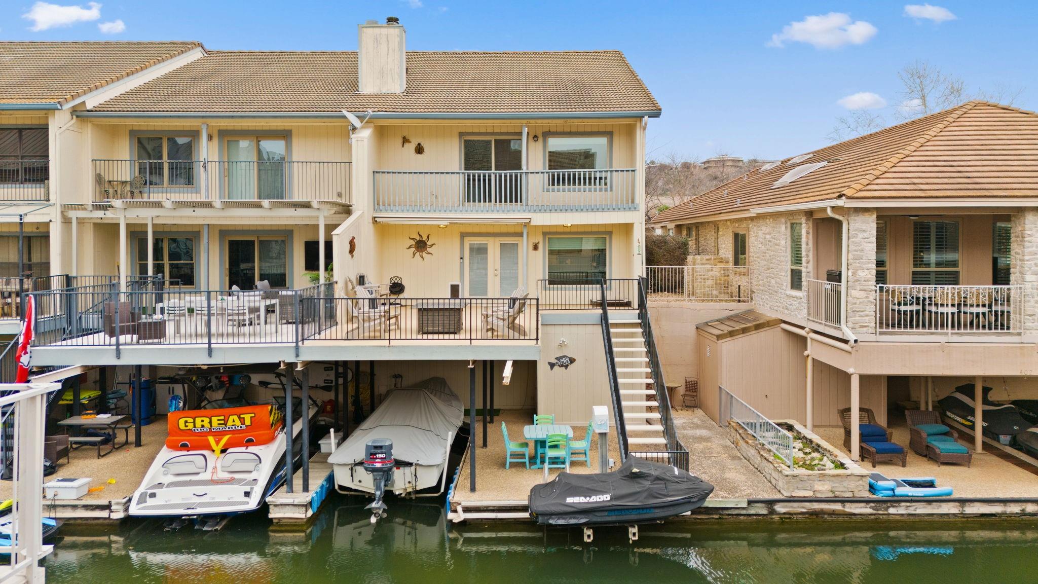 406 Horseshoe Bay North ST