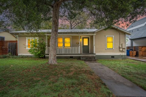 2006 Palo Duro RD Austin TX 78757