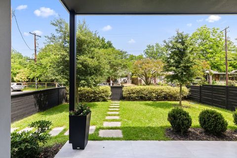 Tiny photo for 2102 Oxford ST, Austin, TX 78704 (MLS # 6750538)