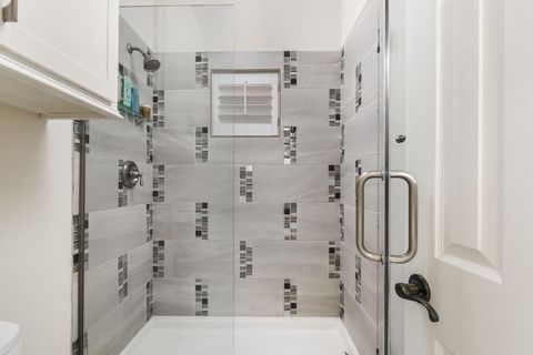 Tiny photo for 805 Brooks Hollow RD, Lakeway, TX 78734 (MLS # 4588644)