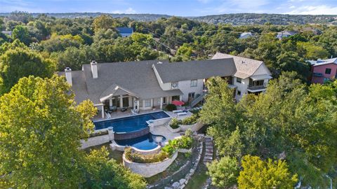 Photo of 805 Brooks Hollow RD, Lakeway, TX 78734 (MLS # 4588644)