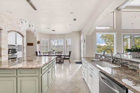 Tiny photo for 805 Brooks Hollow RD, Lakeway, TX 78734 (MLS # 4588644)