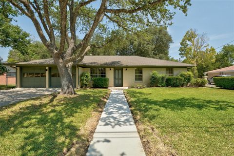 A home in Lockhart