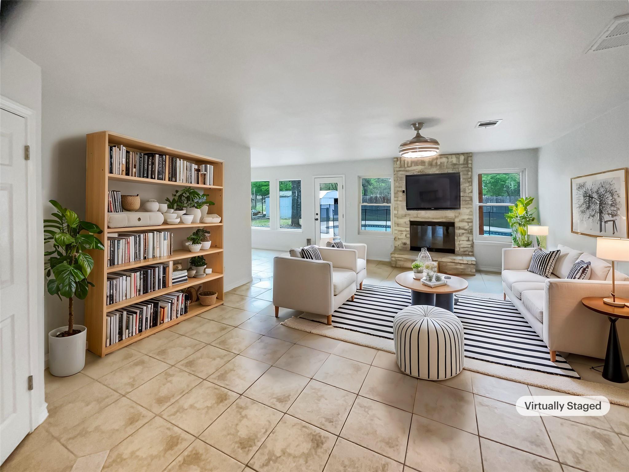 804 Dewberry DR