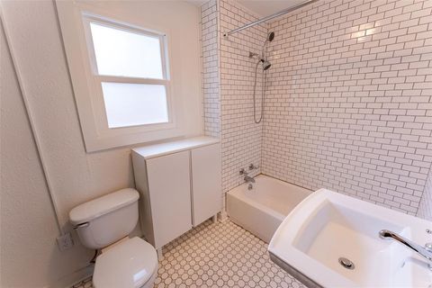 Tiny photo for 1210 Coleto ST, Austin, TX 78702 (MLS # 7693051)