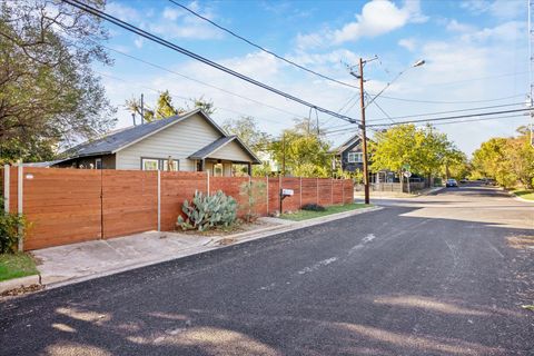 Tiny photo for 1210 Coleto ST, Austin, TX 78702 (MLS # 7693051)