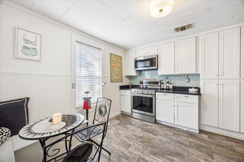 Tiny photo for 1210 Coleto ST, Austin, TX 78702 (MLS # 7693051)