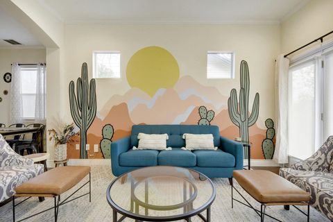 Photo of 2206 E 14th ST #2, Austin, TX 78702 (MLS # 1584203)