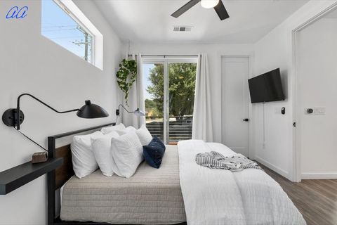 Tiny photo for 5401 Stuart Cir DR #1, Austin, TX 78721 (MLS # 3396732)