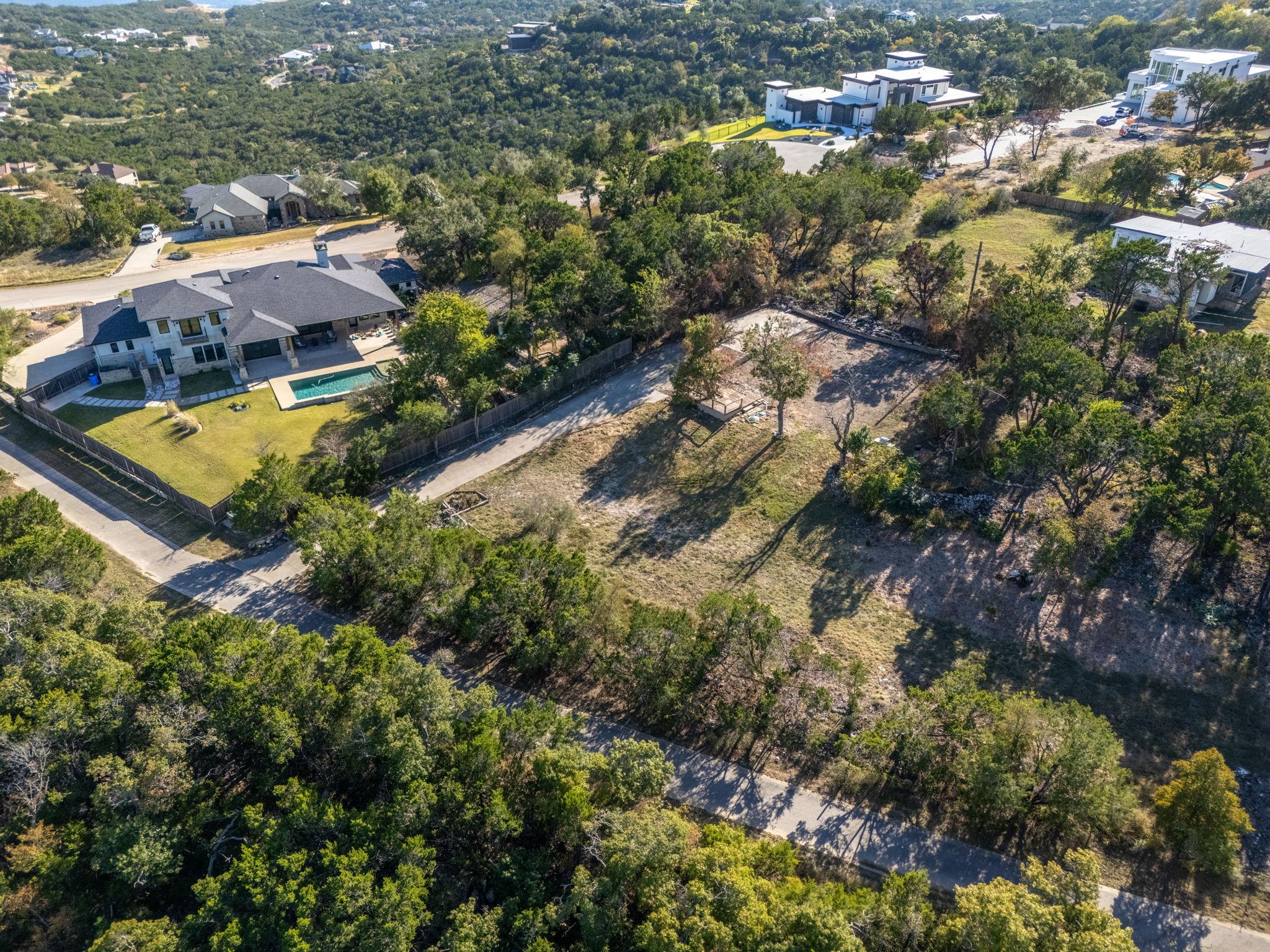 9003 & 9007 Grandview DR