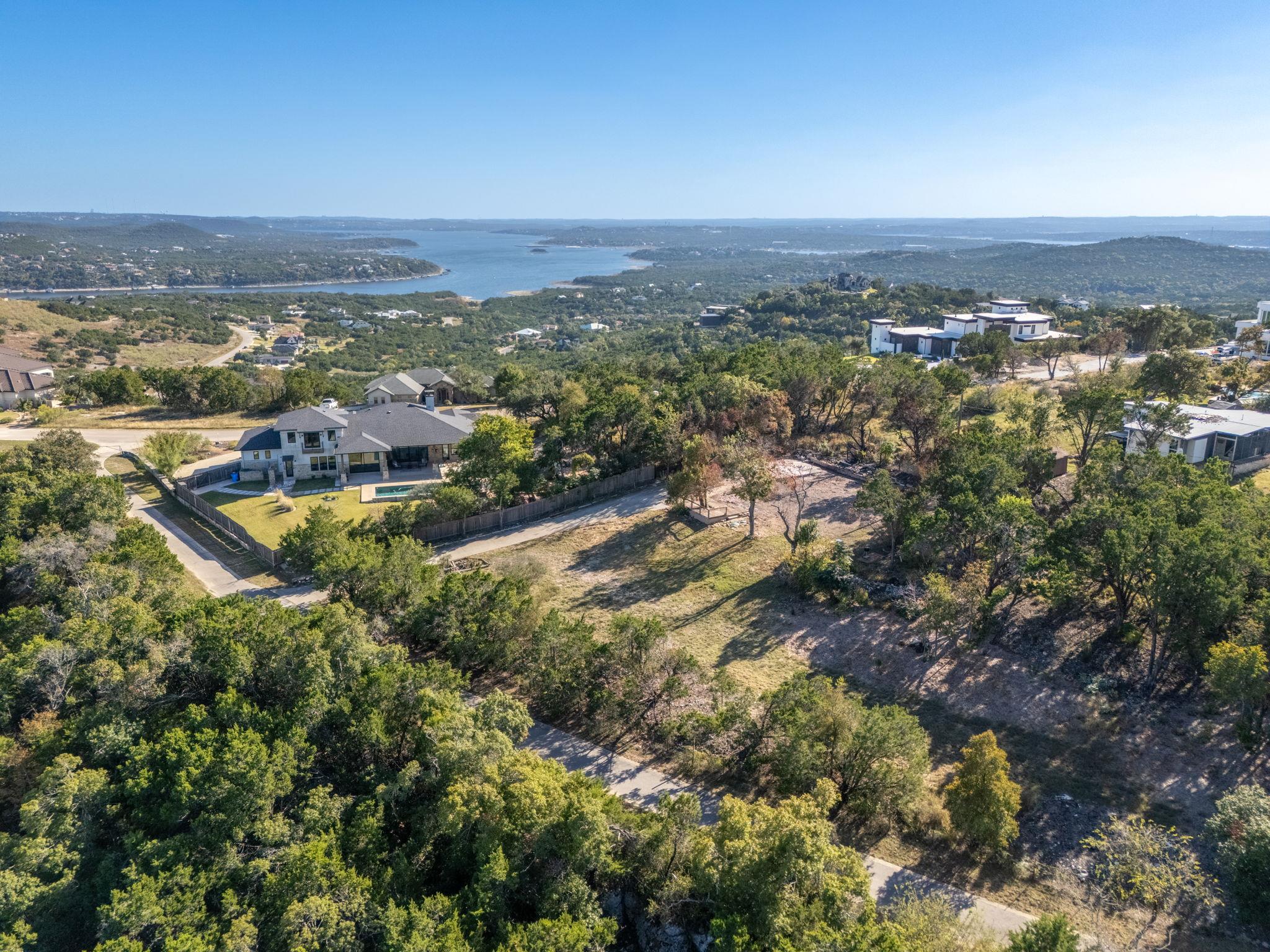 9003 & 9007 Grandview DR