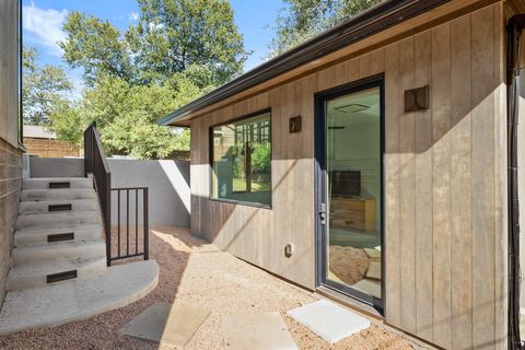 Tiny photo for 2504 Wilke DR, Austin, TX 78704 (MLS # 4503630)