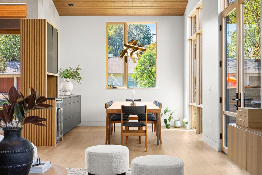 Photo for 2504 Wilke DR, Austin, TX 78704 (MLS # 4503630)