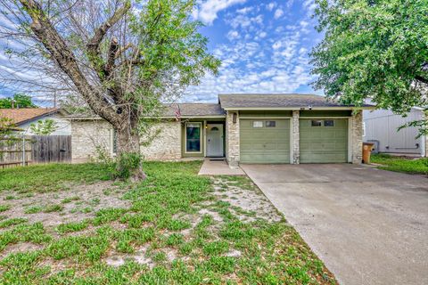 Photo of 12808 Irongate Ave, Austin, TX 78727 (MLS # 7427156)