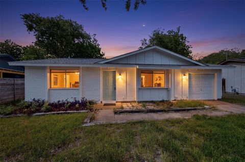 Photo of 6204 Shadow BND, Austin, TX 78745 (MLS # 3096594)